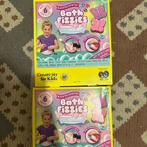 Butterfly Surprise Bath Fizzies -Pink and Purple by Creativity For Kids NWT 2 pk